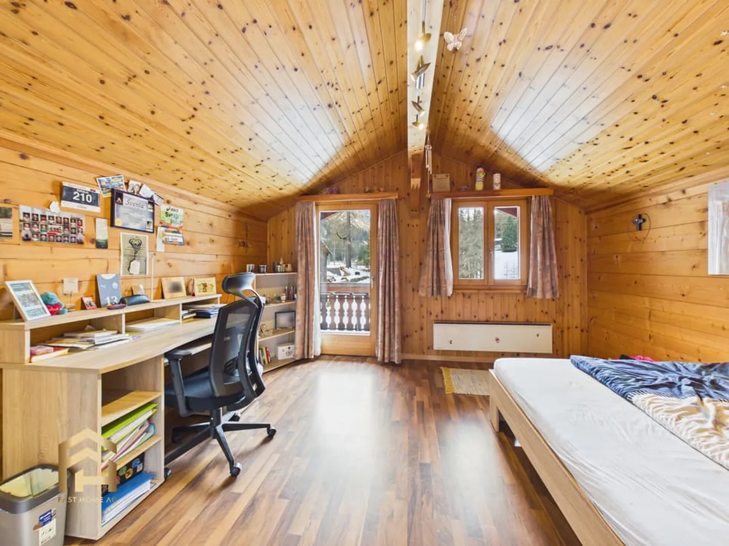 Appartement en duplex 4.5 rénové dans un emplacement attrayant à Herbriggen - Photo 8 sur 13