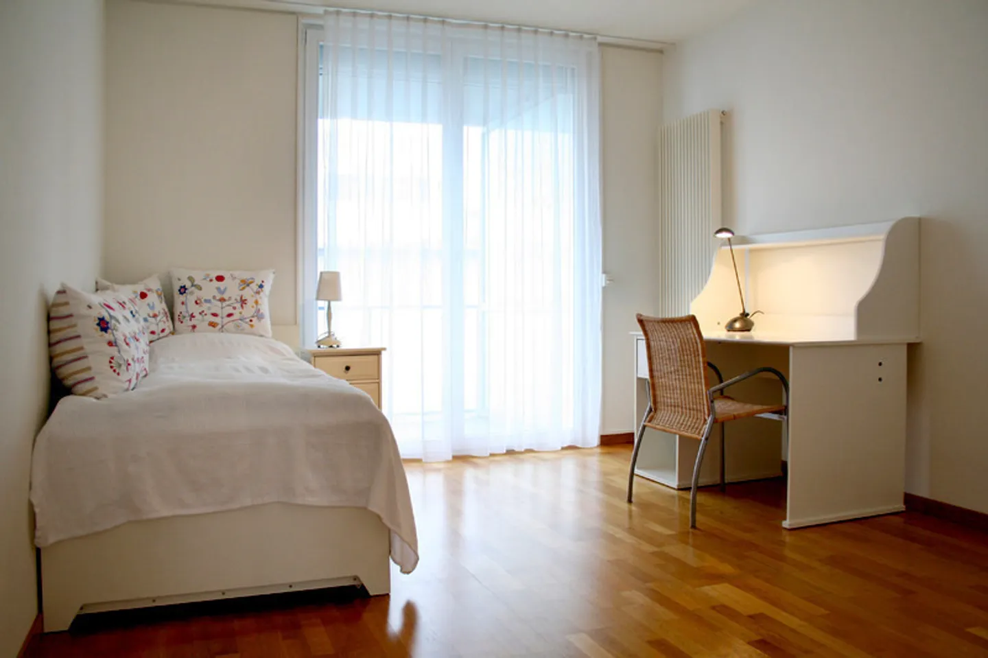 3½ ROOM APARTMENT IN BASEL - KLEINHÜNINGEN, FURNISHED - Photo 3 of 7