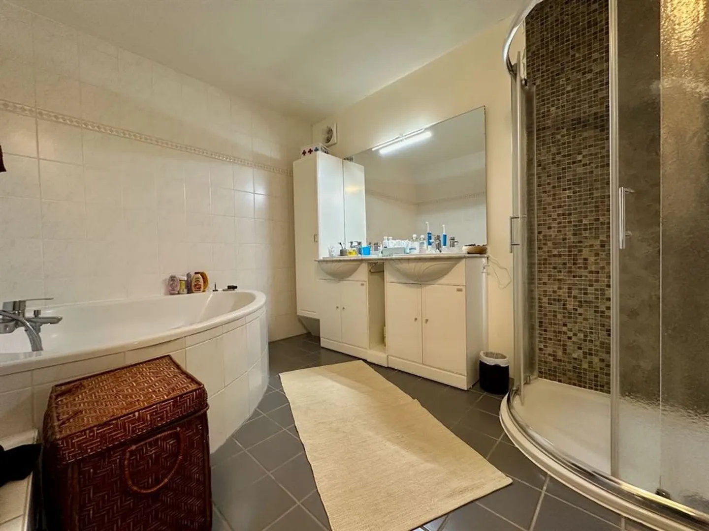 Appartamento in vendita - Foto 6 di 8