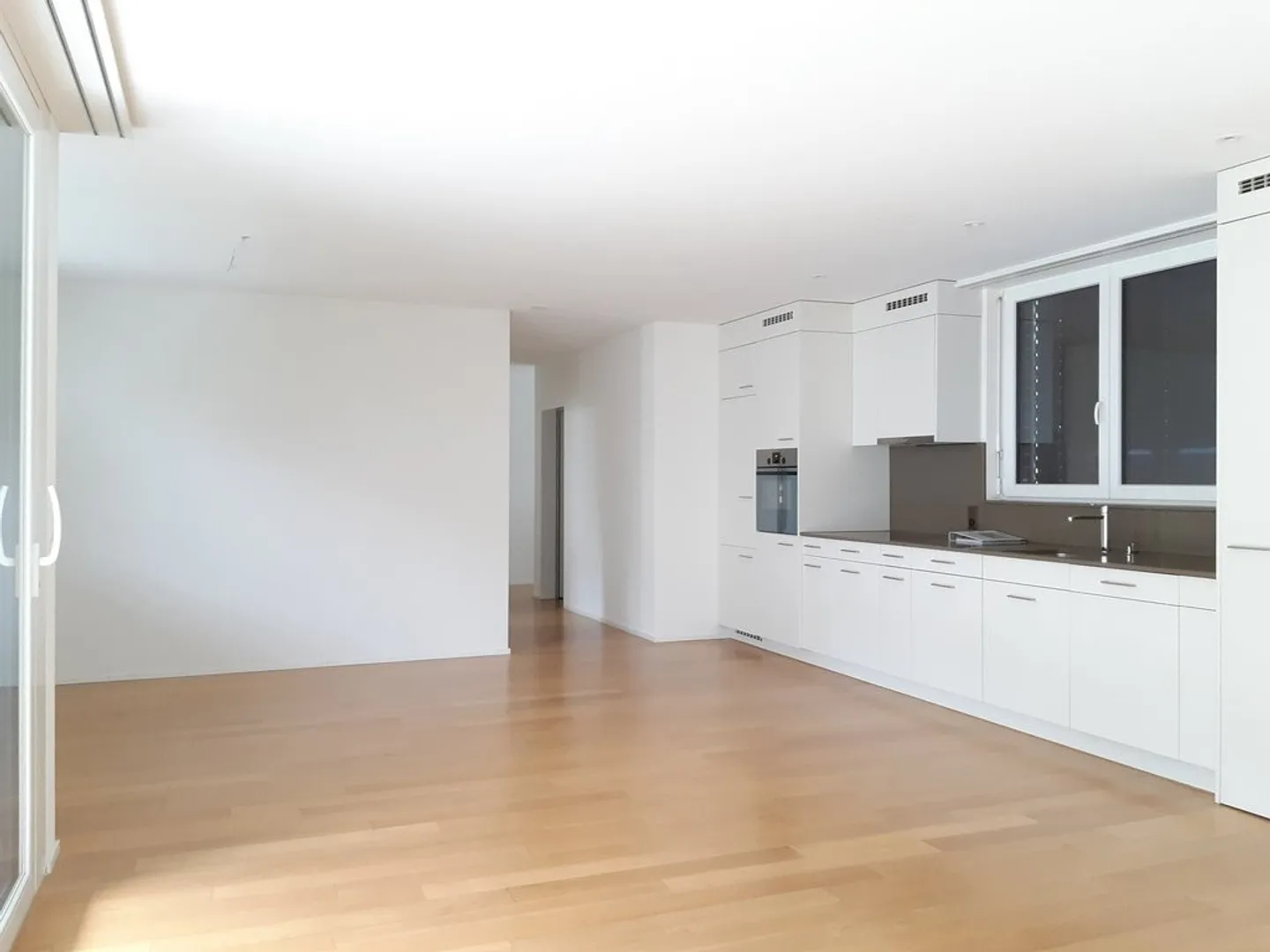 Moderne 3.5-Zimmerwohnung - Foto 4 von 10