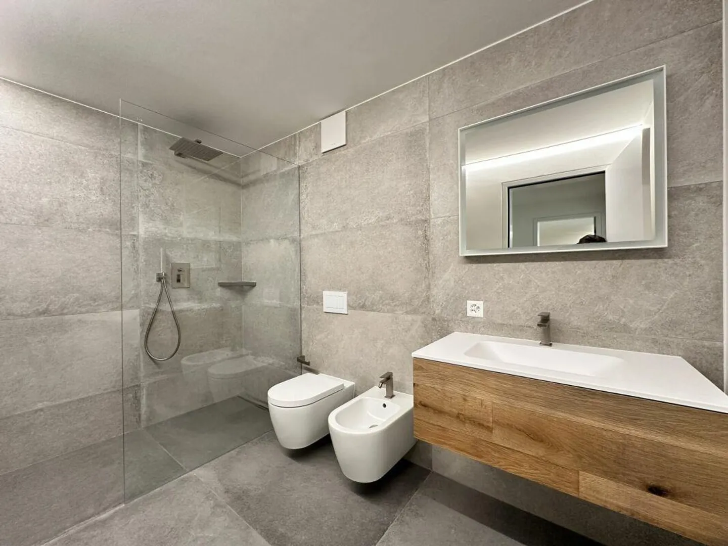 Vivere nel lusso a Minusio nella residenza Estate & Esplanade - Foto 13 di 14