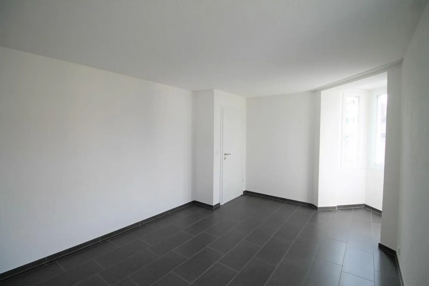 Appartement idéal pour célibataire à Rheineck - Photo 5 sur 8