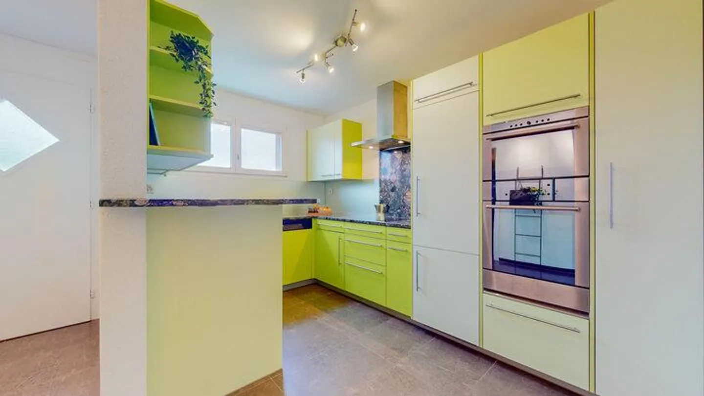 MAISON JUMELÉE ATTRACTIVE ET SPACIEUSE - Photo 2 sur 8