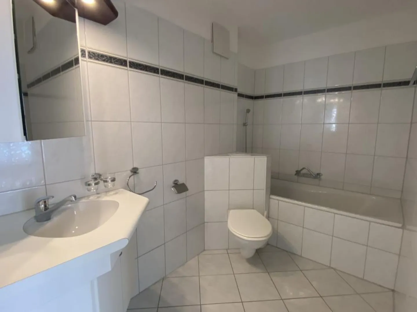 La tua casa in una zona residenziale tranquilla - Foto 7 di 8