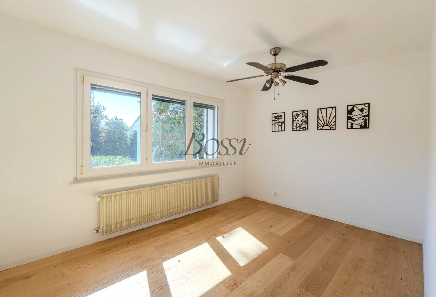 Casa indipendente ristrutturata con 5 camere da letto, garage e giardino - Foto 7 di 13