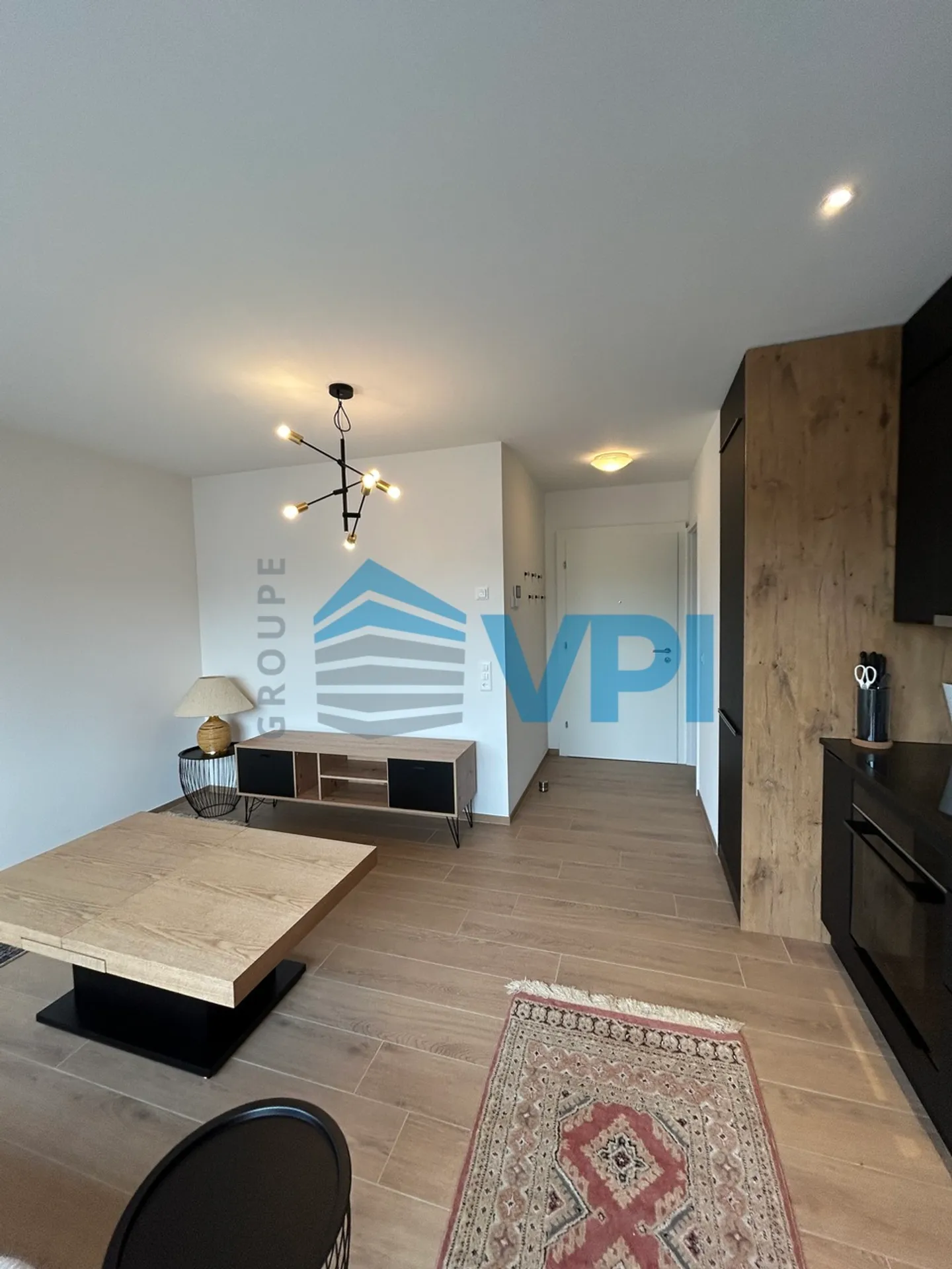 Magnifique 2.5 pièces meublé attique à Corsier Village - Photo 6 sur 6