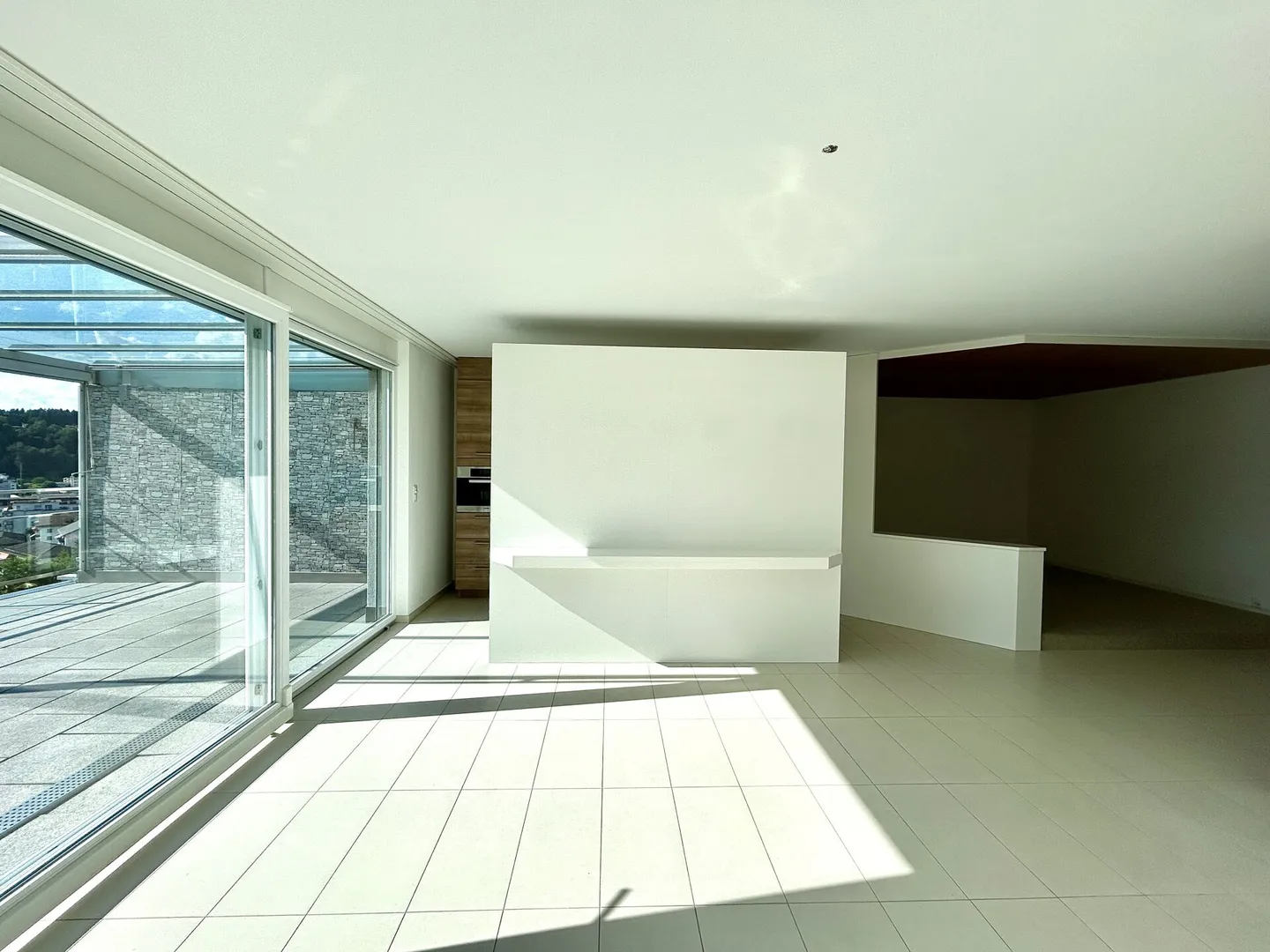 Gioiello residenziale inondato di luce a Ebikon! - Foto 3 di 13