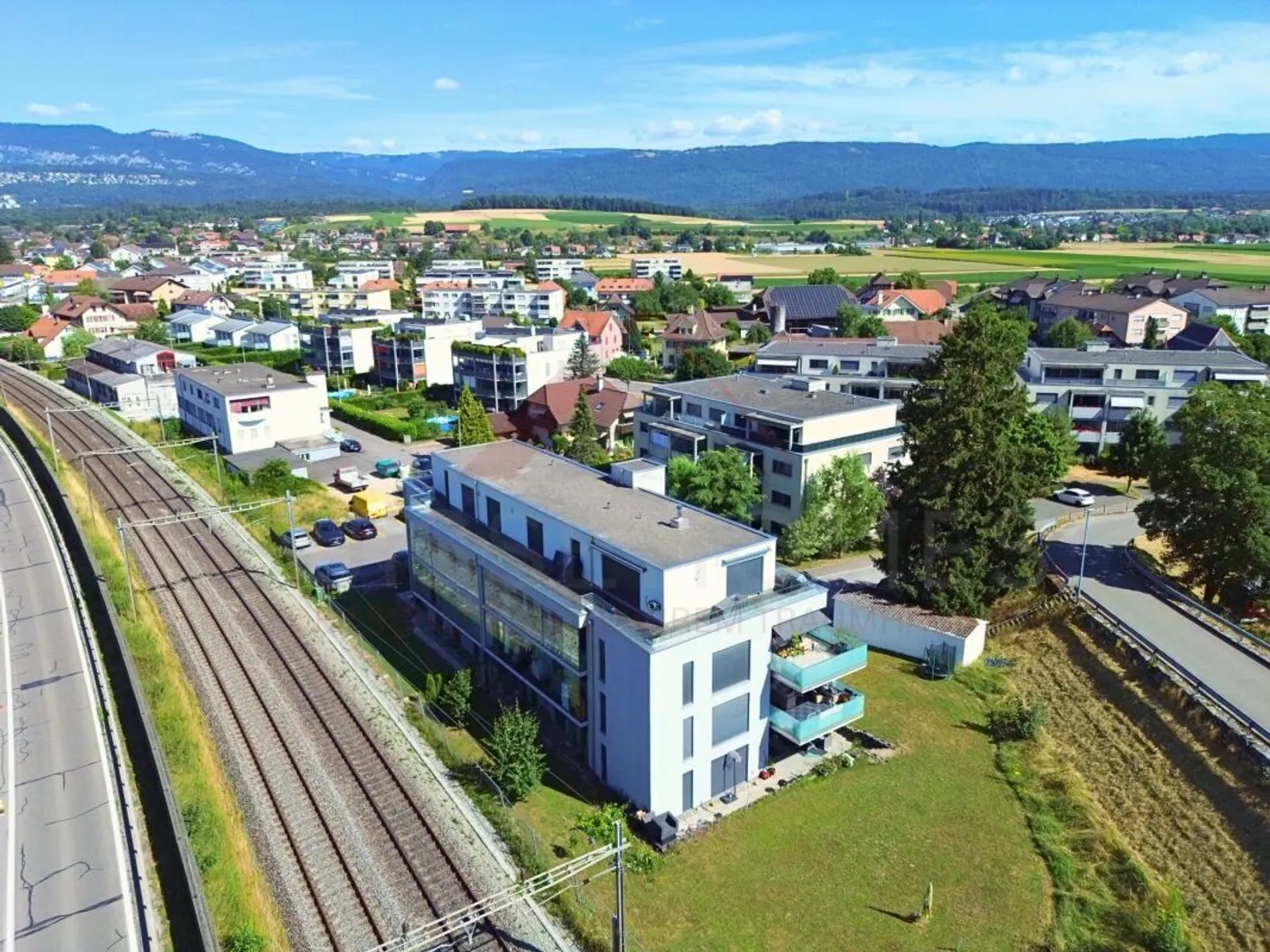 Appartamento confortevole di 4,5 stanze con grande balcone e ascensore - ideale per famiglie e anziani - Foto 16 di 16