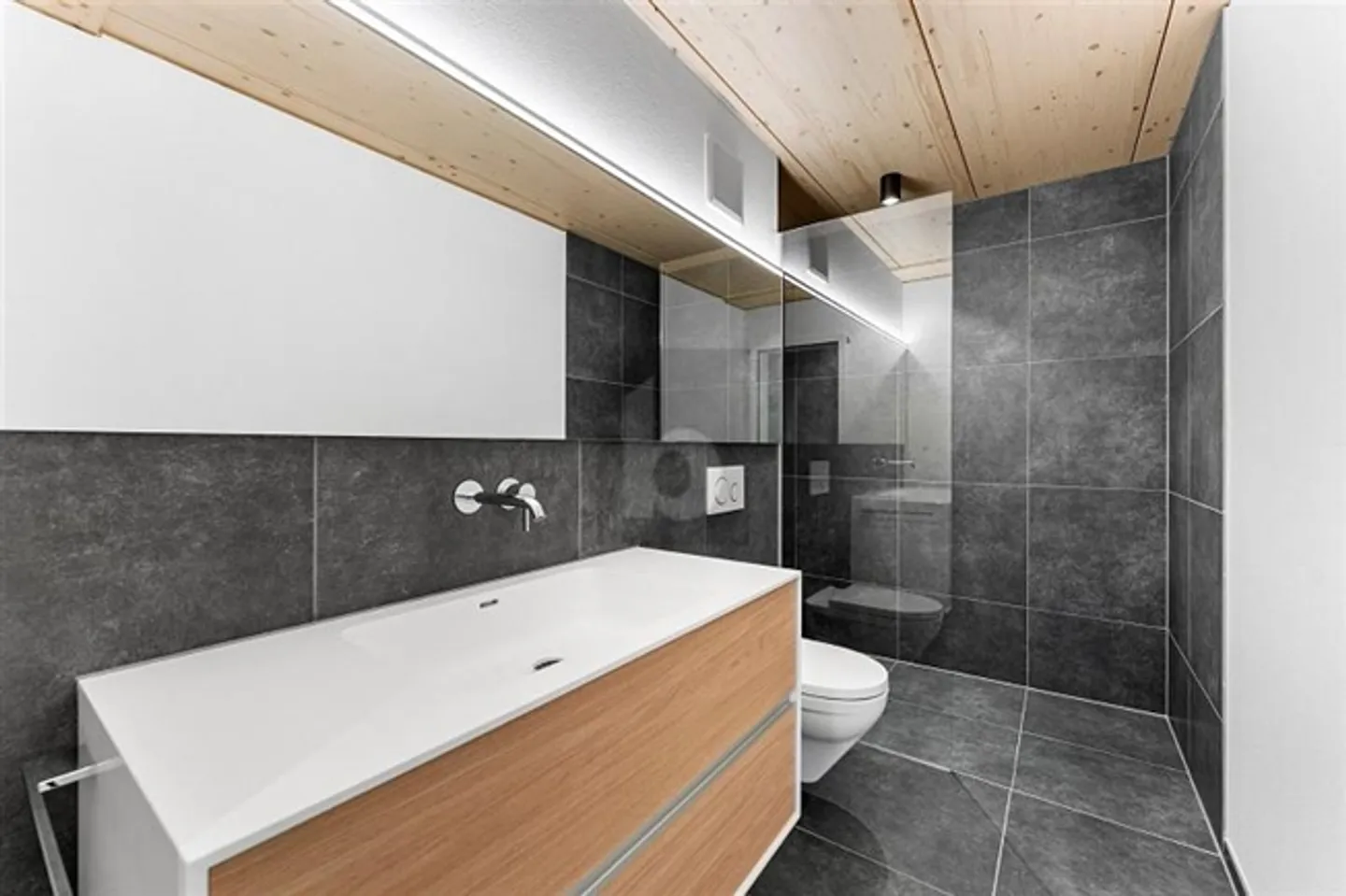 Geräumige moderne Wohnung - Foto 4 von 6