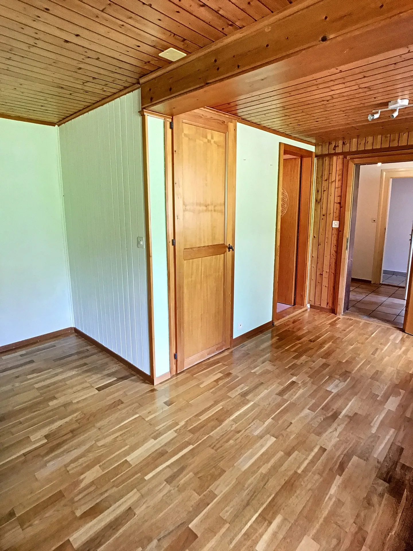 Immeuble mitoyen de 3 appartements - Photo 8 sur 12