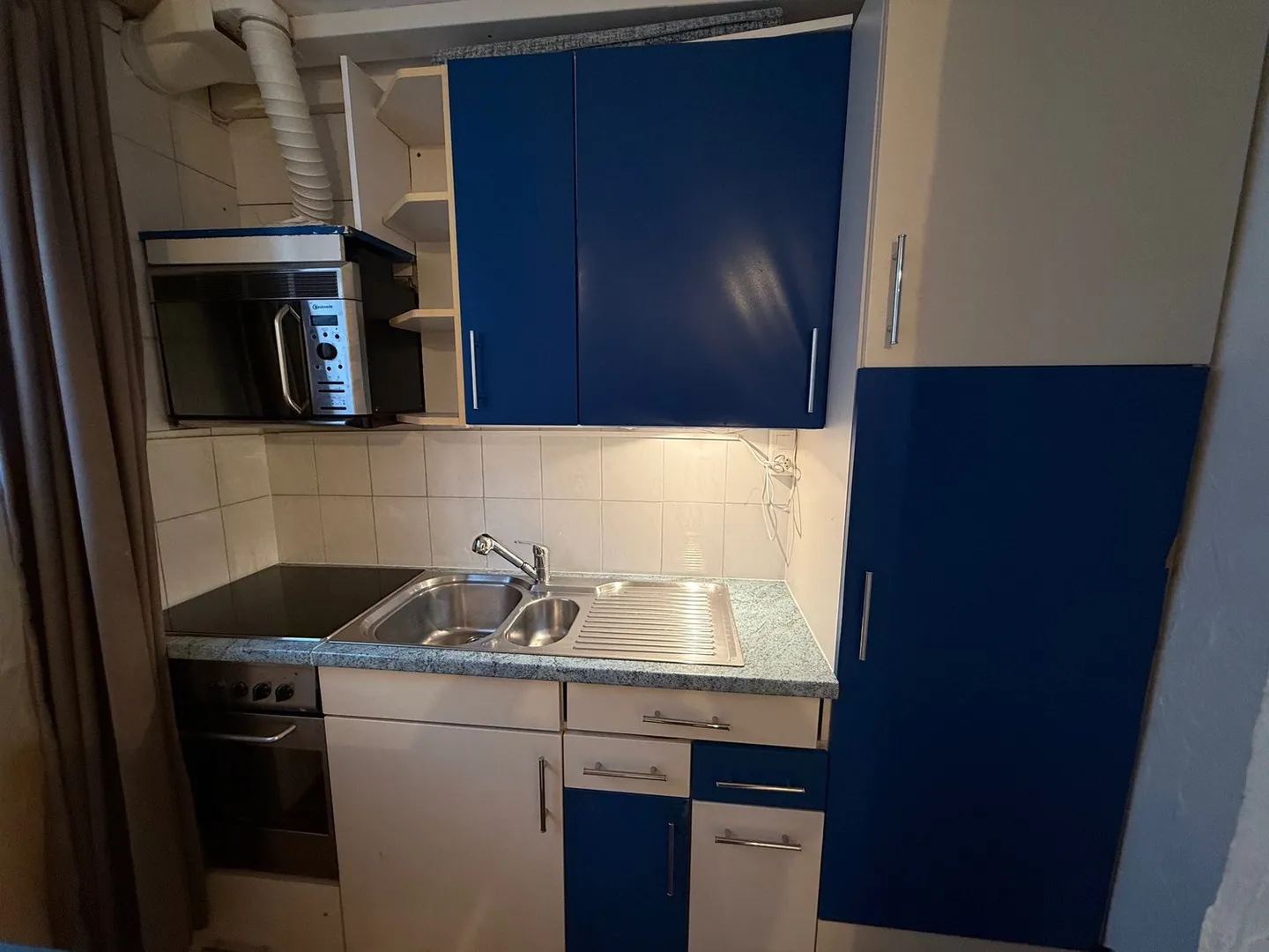 Auto Malerei- Spritz- Lackier- Werk Modulare Räume die clevere Lösung flexible Räumlichkeiten- 200m2 - Foto 13 von 21