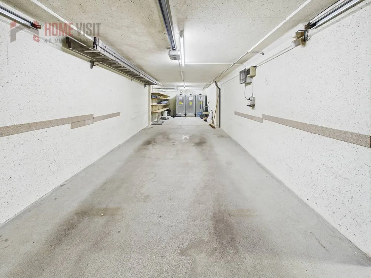 Charming Family Home with Garden - Photo 15 of 21