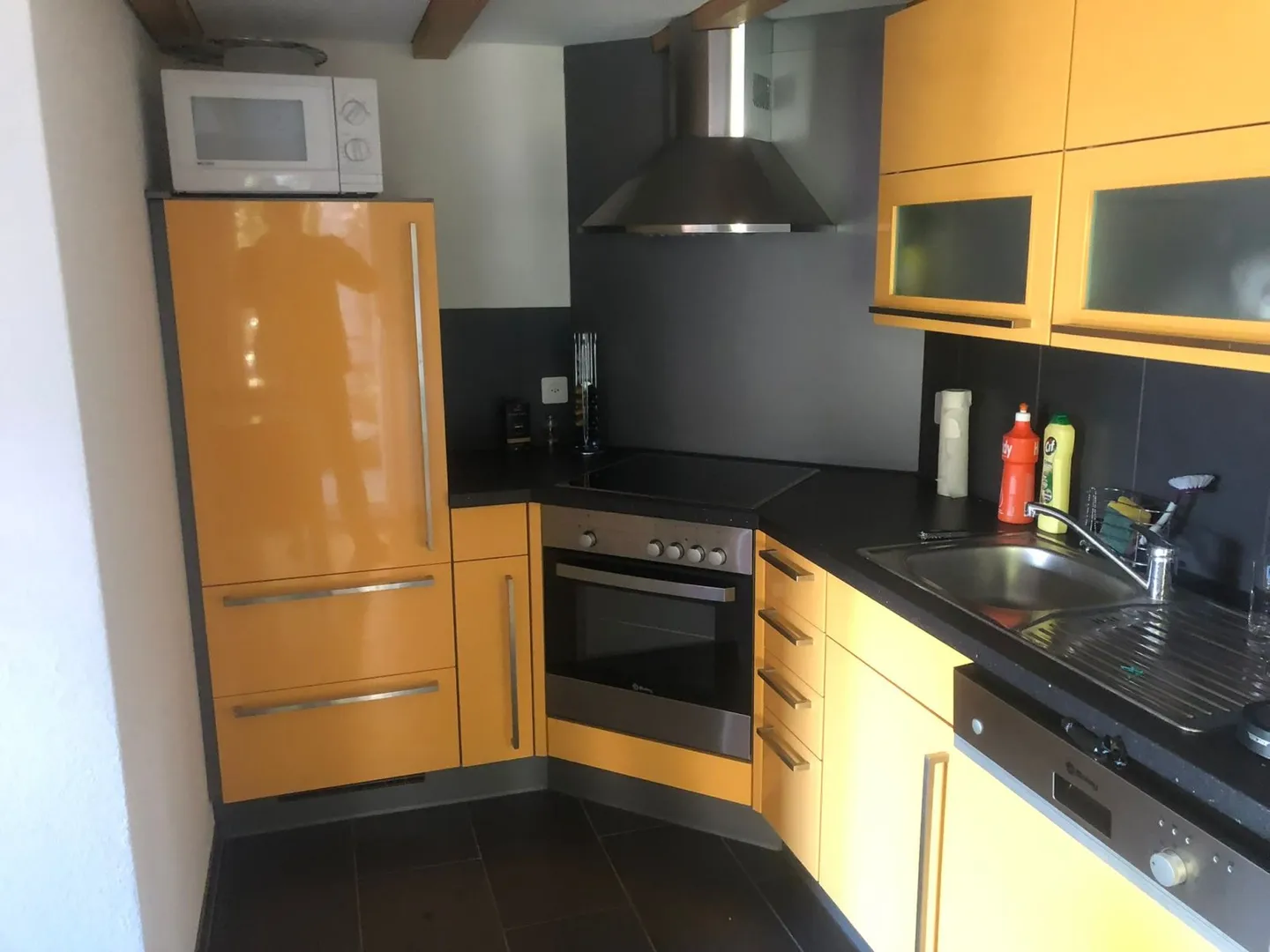 Offre unique - Maison de vacances avec 4 unités à Crans Montana - ou bien propriété d'investissement - Photo 32 sur 35