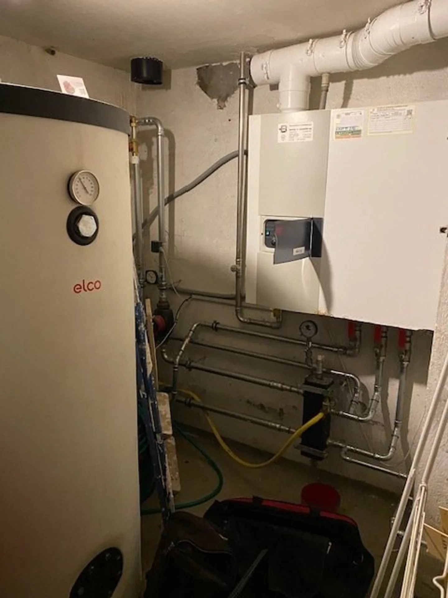 Offre unique - Maison de vacances avec 4 unités à Crans Montana - ou bien propriété d'investissement - Photo 33 sur 35