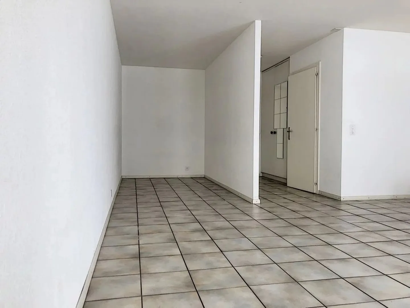 Spacious Studio with Balcony - Photo 2 of 6
