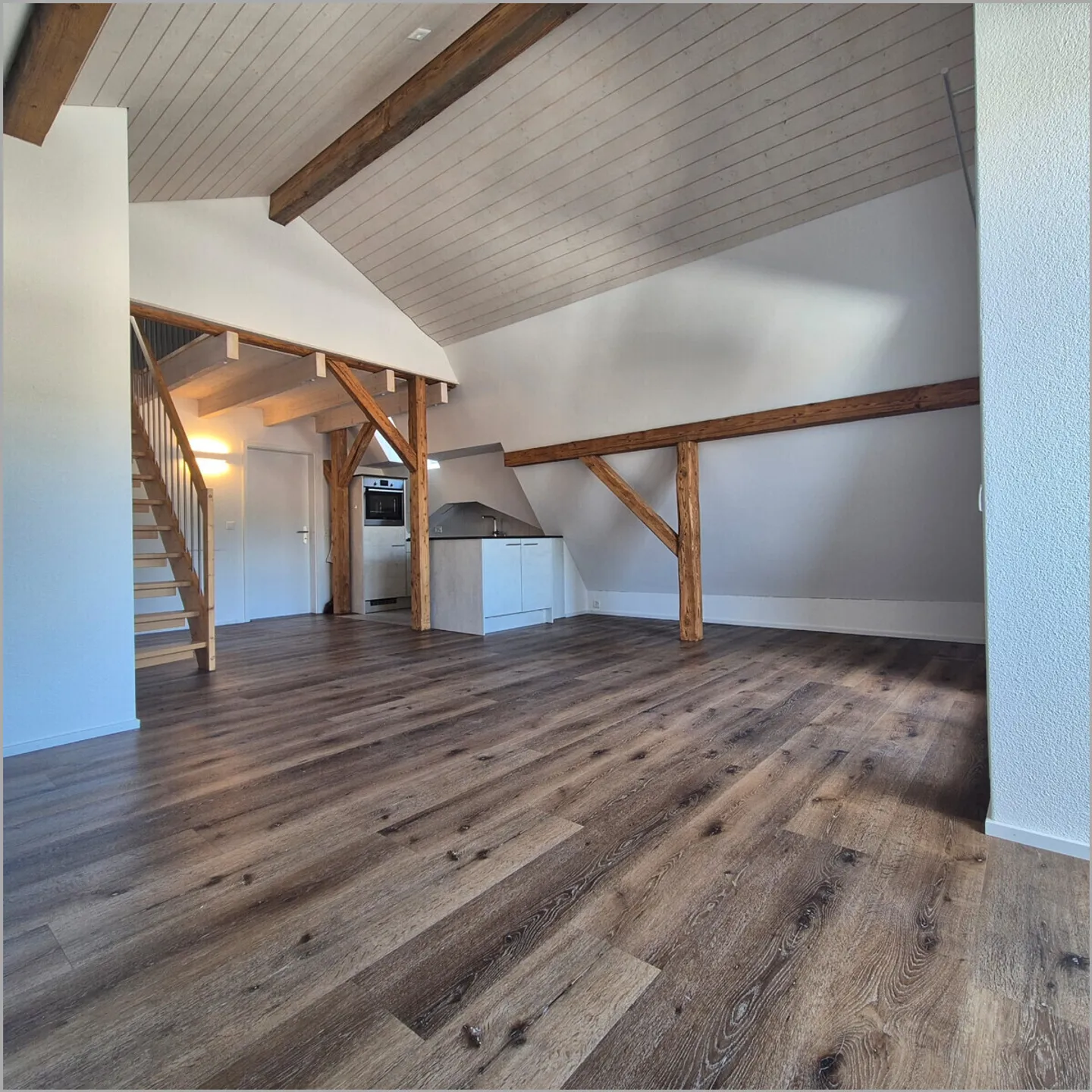 Appartamento mansardato accogliente con galleria! - Foto 1 di 10