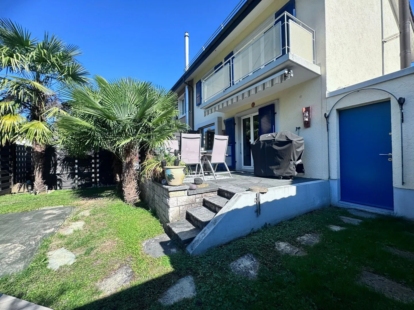 Energy-efficient 4.5-room single-family home with PV system, heat pump, garage, and parking space - Photo 12 of 15