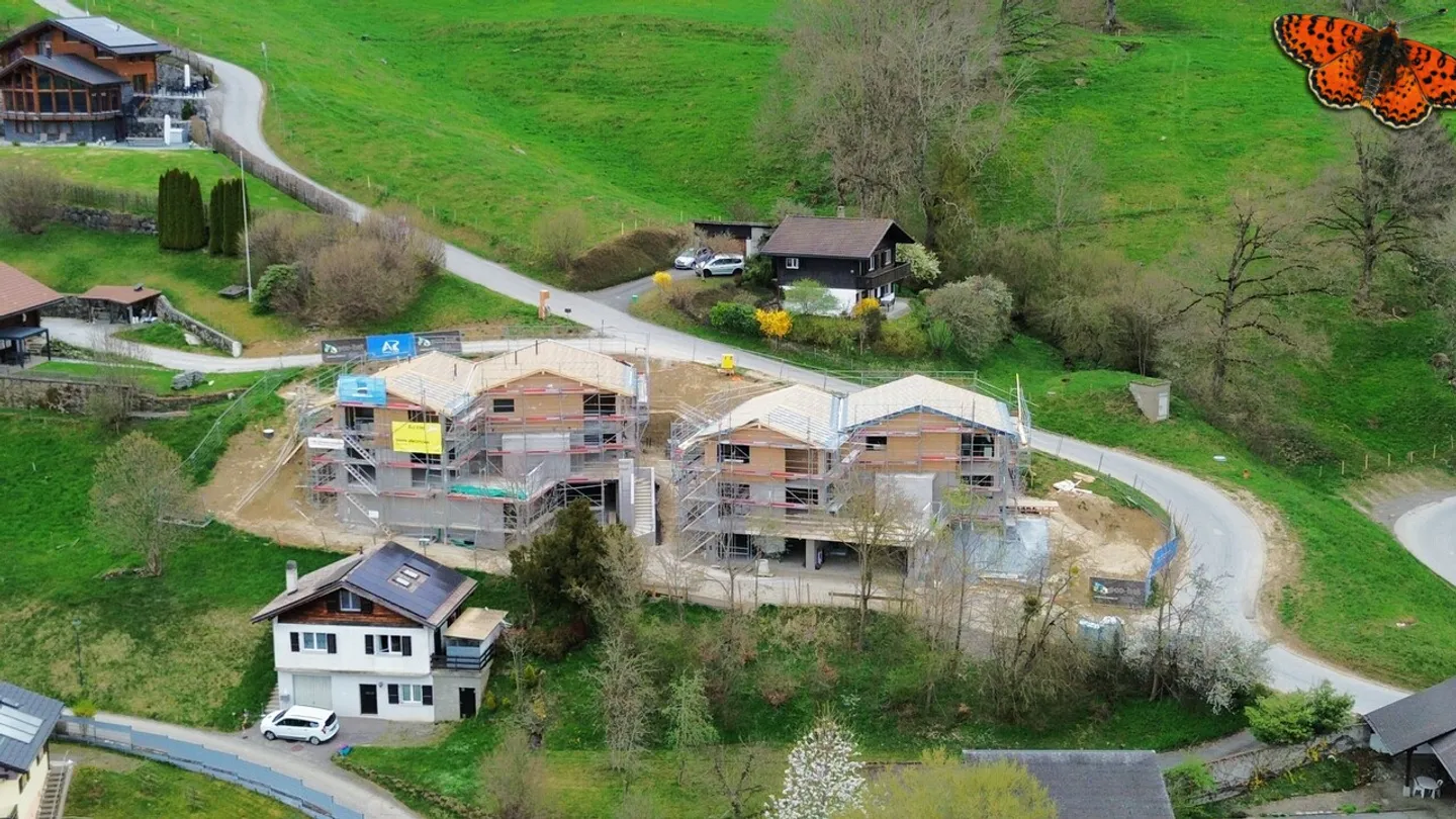 Ultima villa bifamiliare con vista mozzafiato sul lago e sulle montagne - Foto 6 di 15
