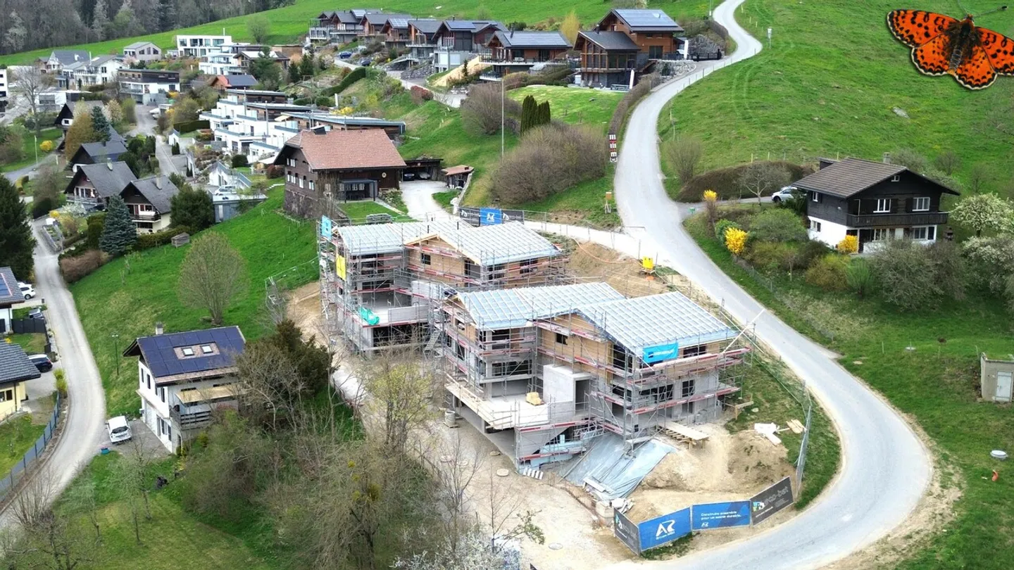 Ultima villa bifamiliare con vista mozzafiato sul lago e sulle montagne - Foto 9 di 15