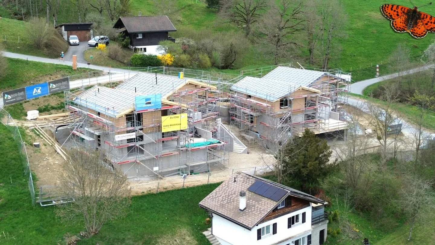 Ultima villa bifamiliare con vista mozzafiato sul lago e sulle montagne - Foto 10 di 15