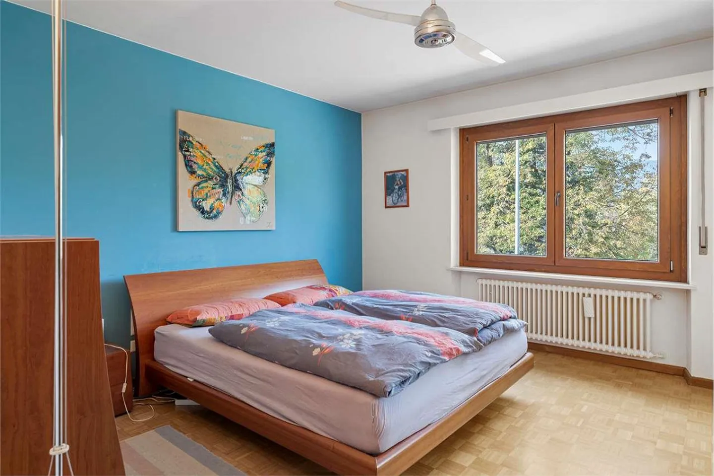 Elegant Semi-Detached Villa with Two Independent Apartments and Garden - Photo 12 of 13