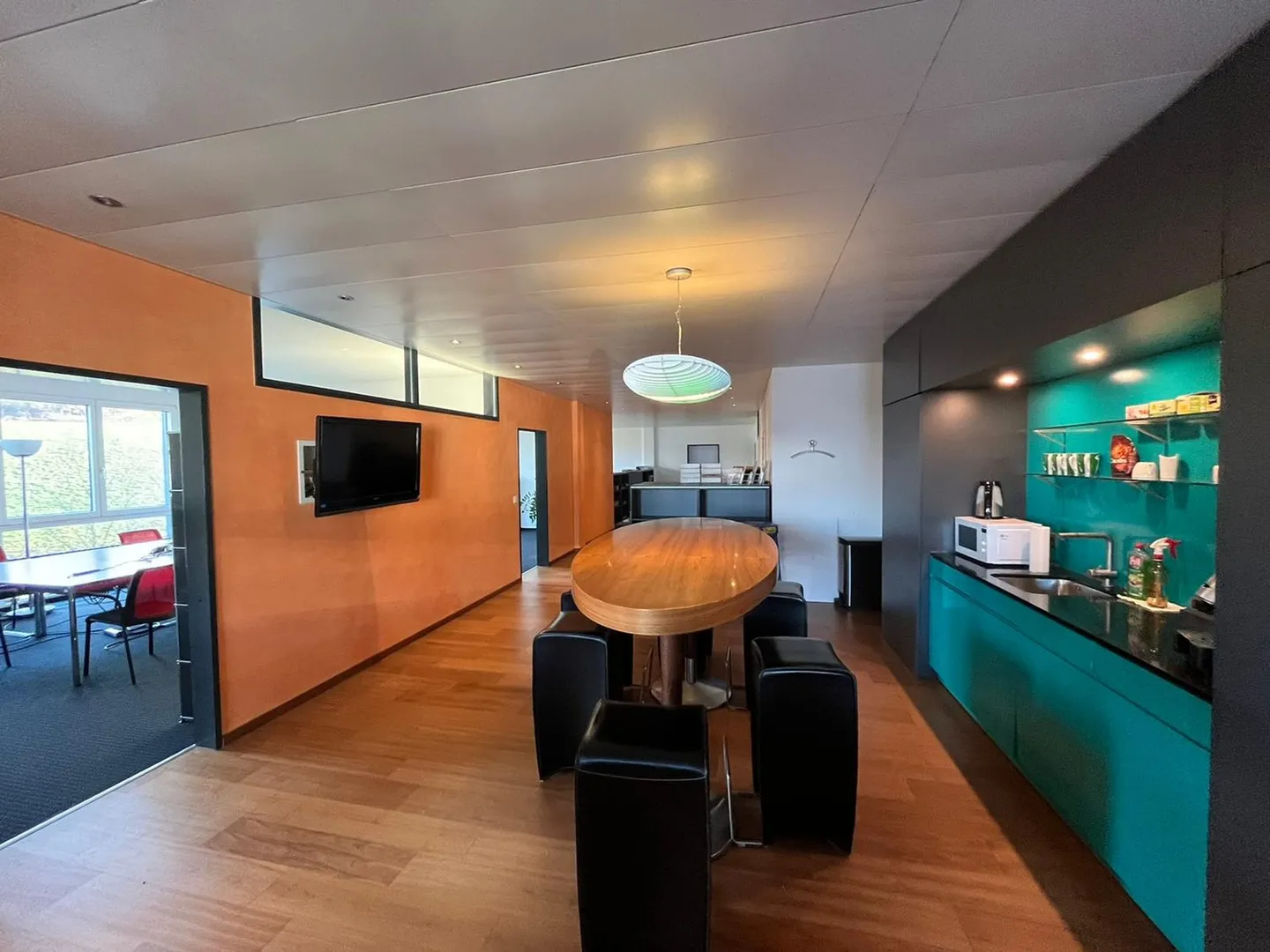 Schöne & Zentrale Bürofläche zu Vermieten - Foto 13 von 20