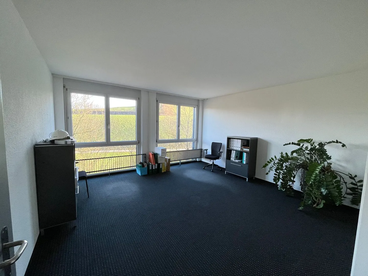 Schöne & Zentrale Bürofläche zu Vermieten - Foto 16 von 20