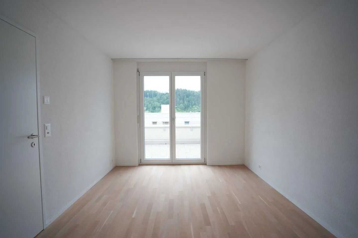 Moderno Appartamento Attico con Vista sul Verde - Foto 5 di 12