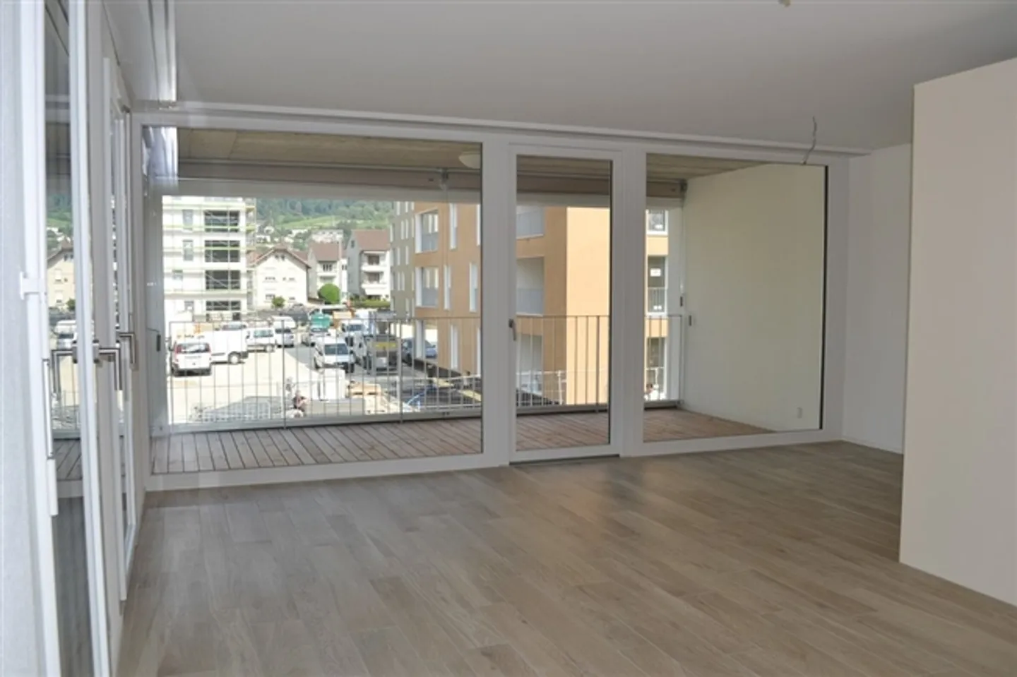 Appartamento di 4,5 stanze al piano terra con patio presso la Bieler Schüssinsel - Foto 7 di 12