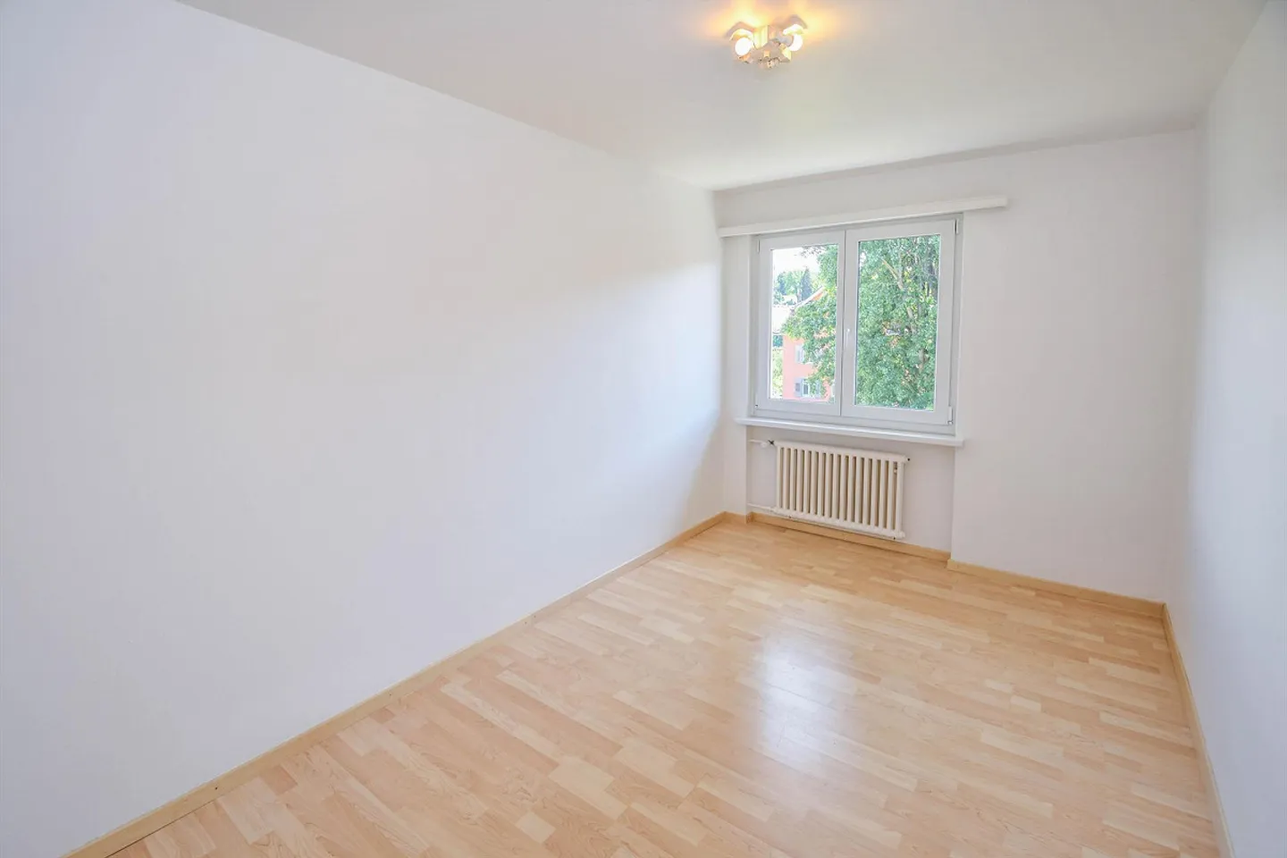 Helle Wohnung in zentraler Lage - Foto 3 von 8