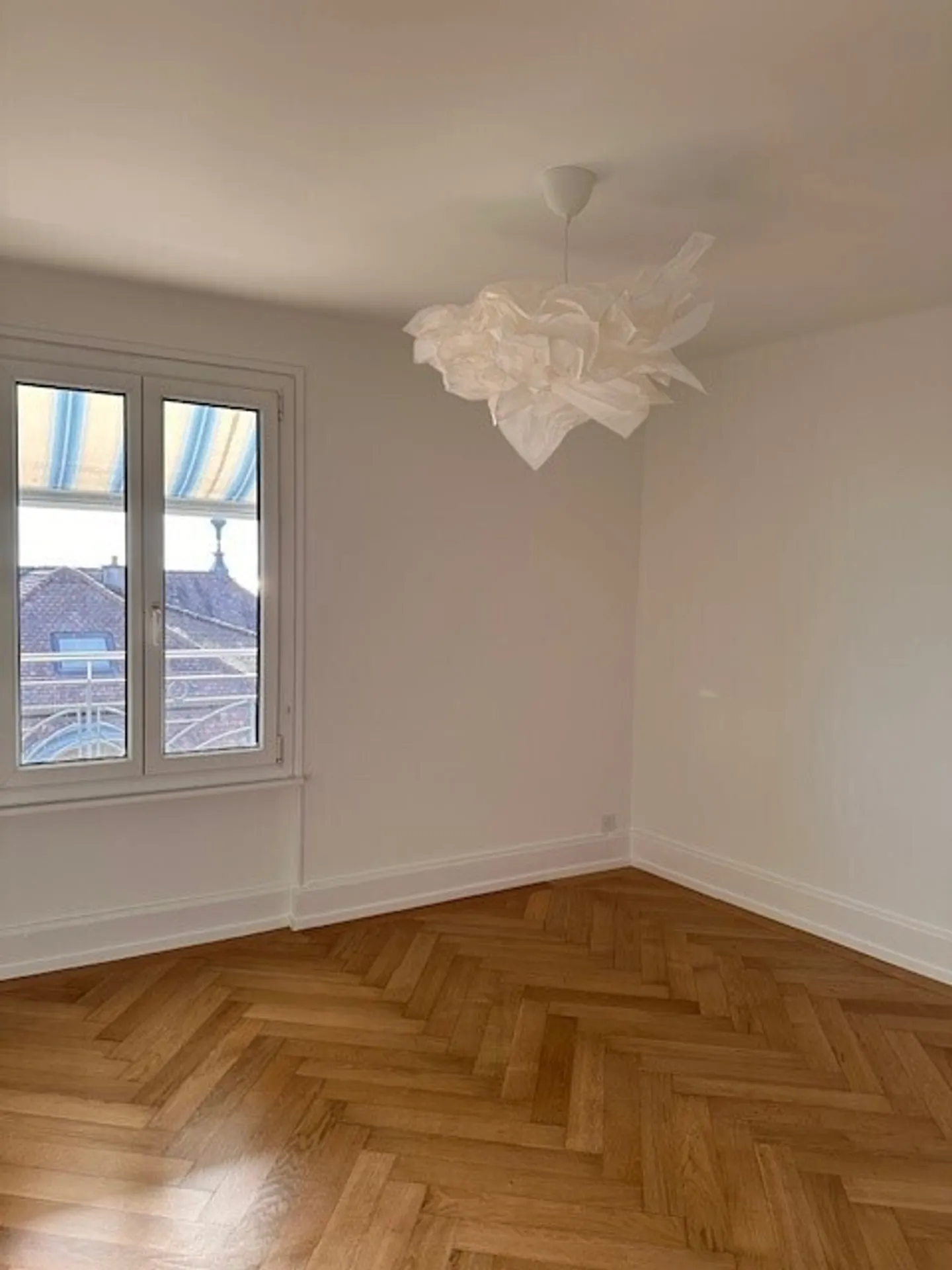 Beautiful furnished 2-room apartment - Photo 6 of 7