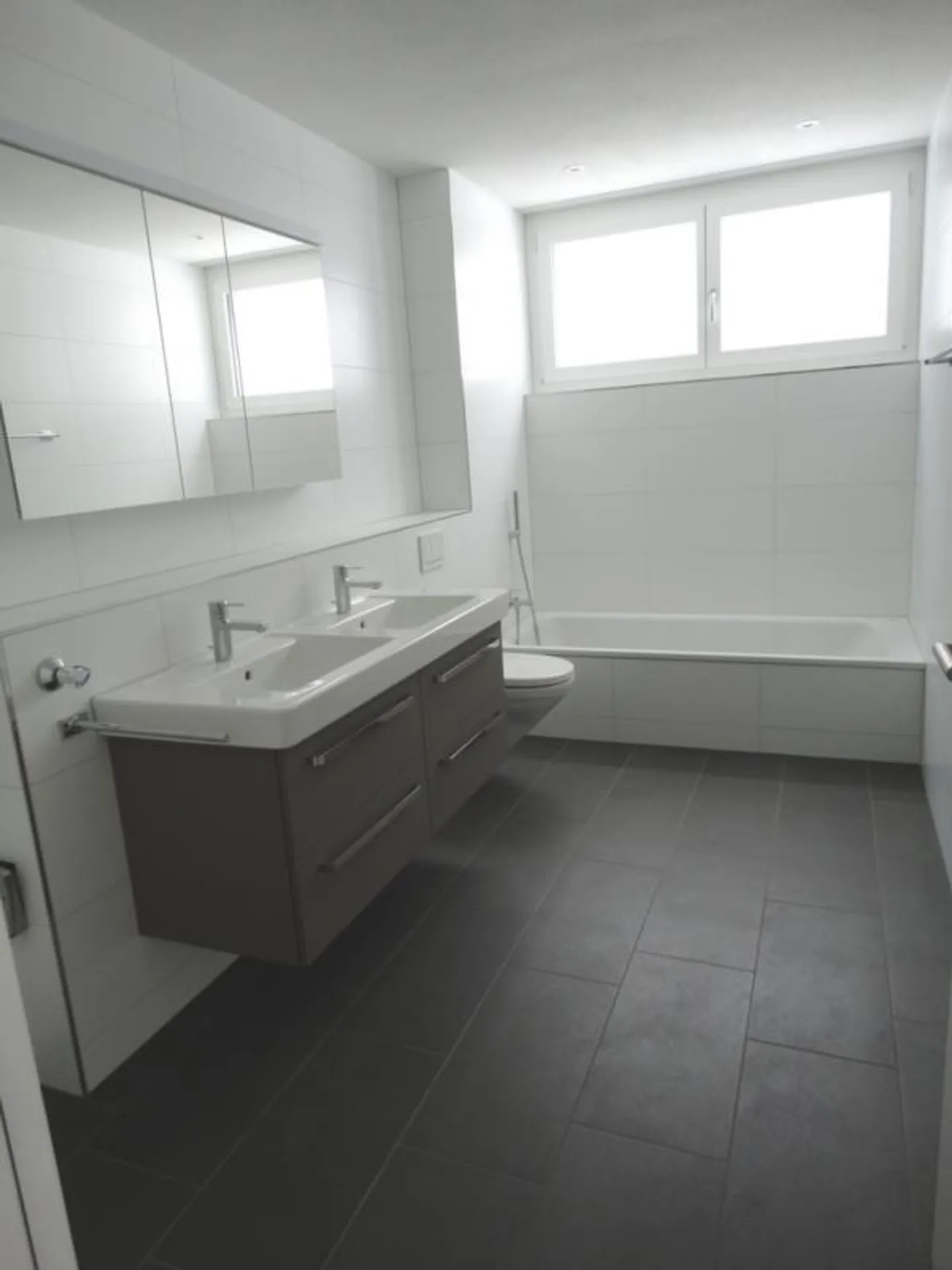 Appartement de jardin moderne Rothenthurm - Photo 4 sur 7