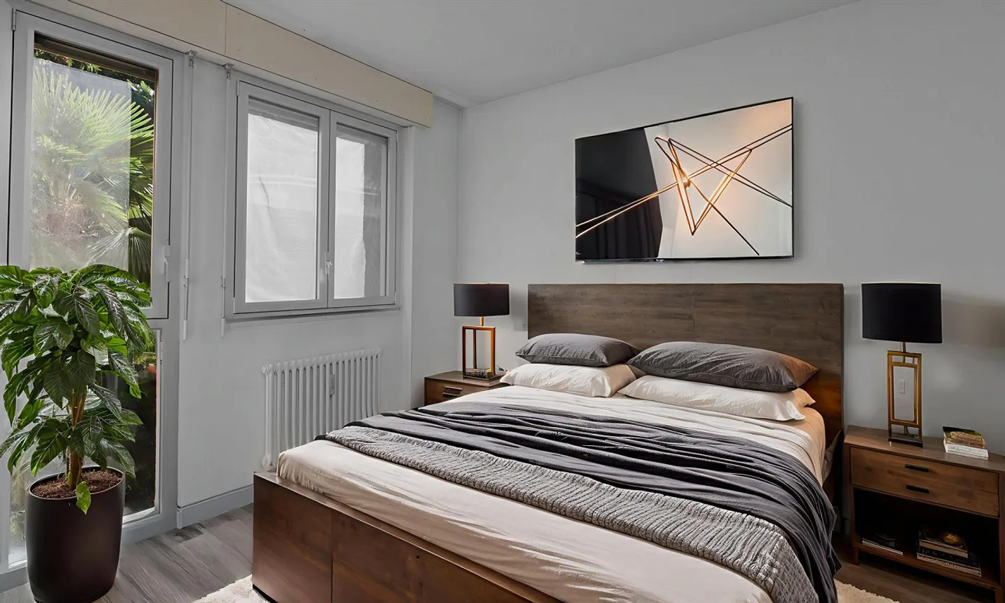 SCHNÄPPCHEN - 4.5-ZIMMER-WOHNUNG MIT SEEBLICK IN BISSONE - Foto 6 von 7