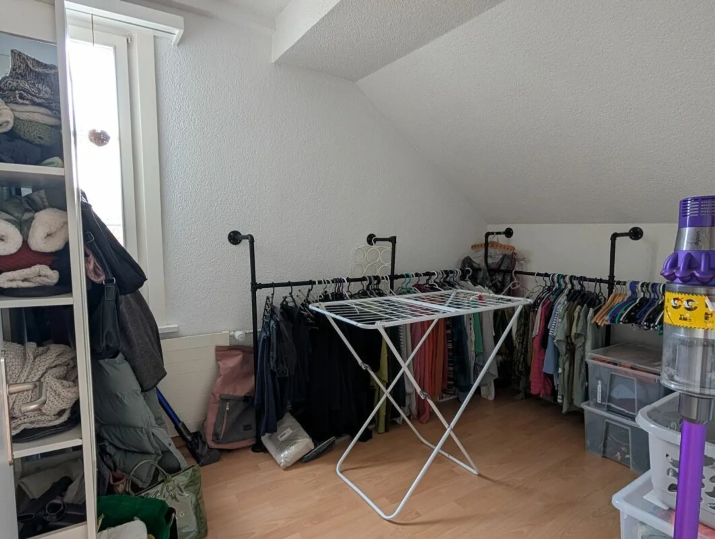 Quietly Located with Balcony - Photo 5 of 8