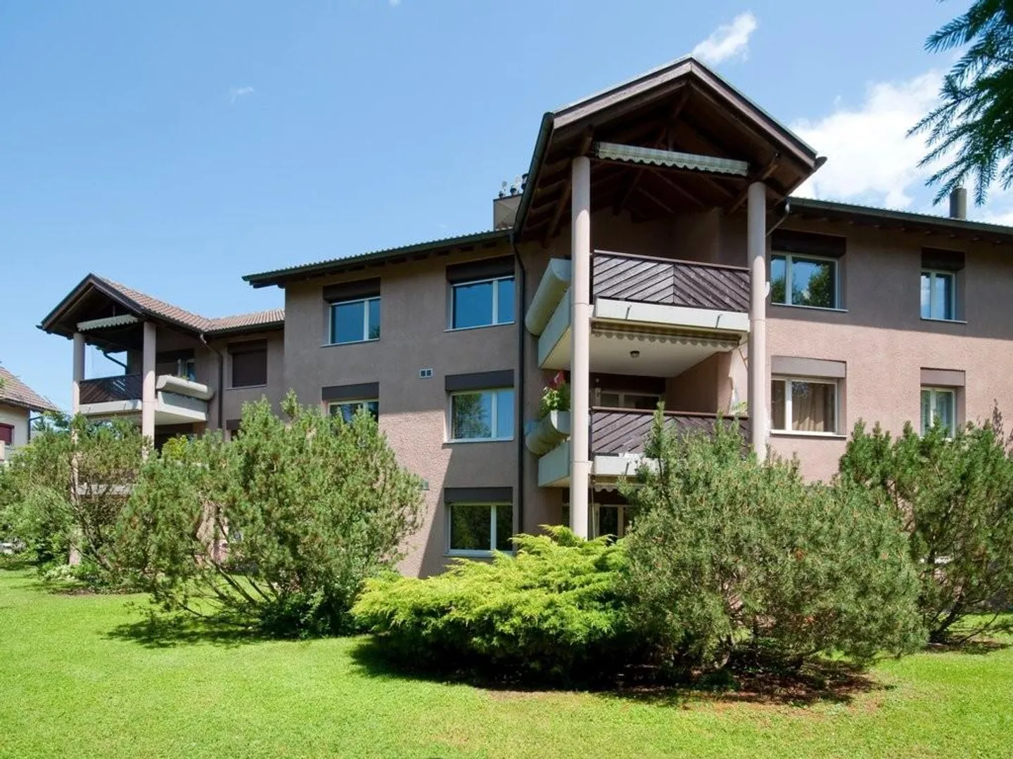 AFFITTARE SENZA CAUZIONE - Vita centrale a Birmensdorf - Foto 2 di 6