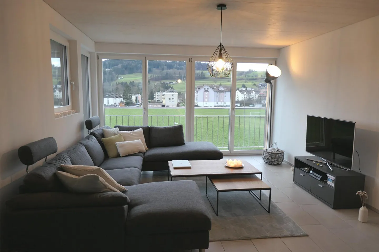 Dreamlike 3.5-room apartment for rent - Photo 3 of 16