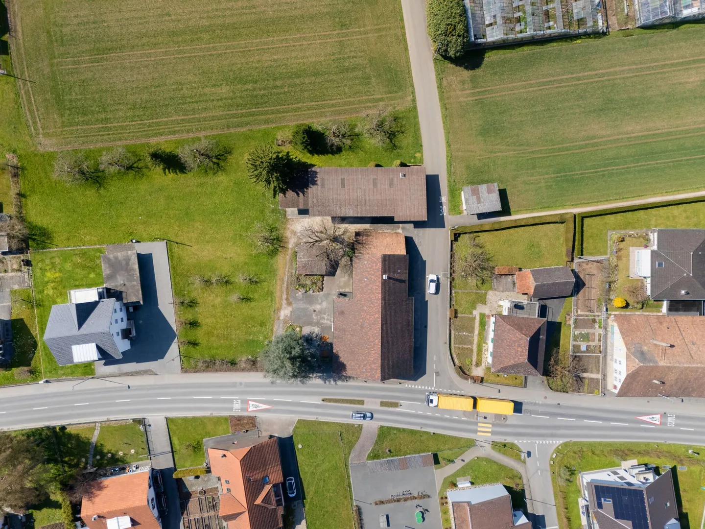 Baugrundstück in Kernzone - Foto 7 von 11