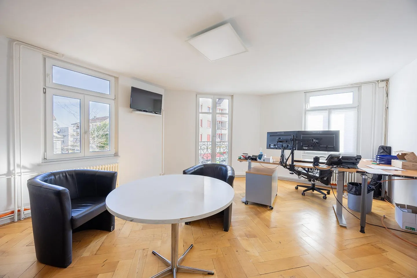 Edificio residenziale e commerciale - Foto 7 di 8