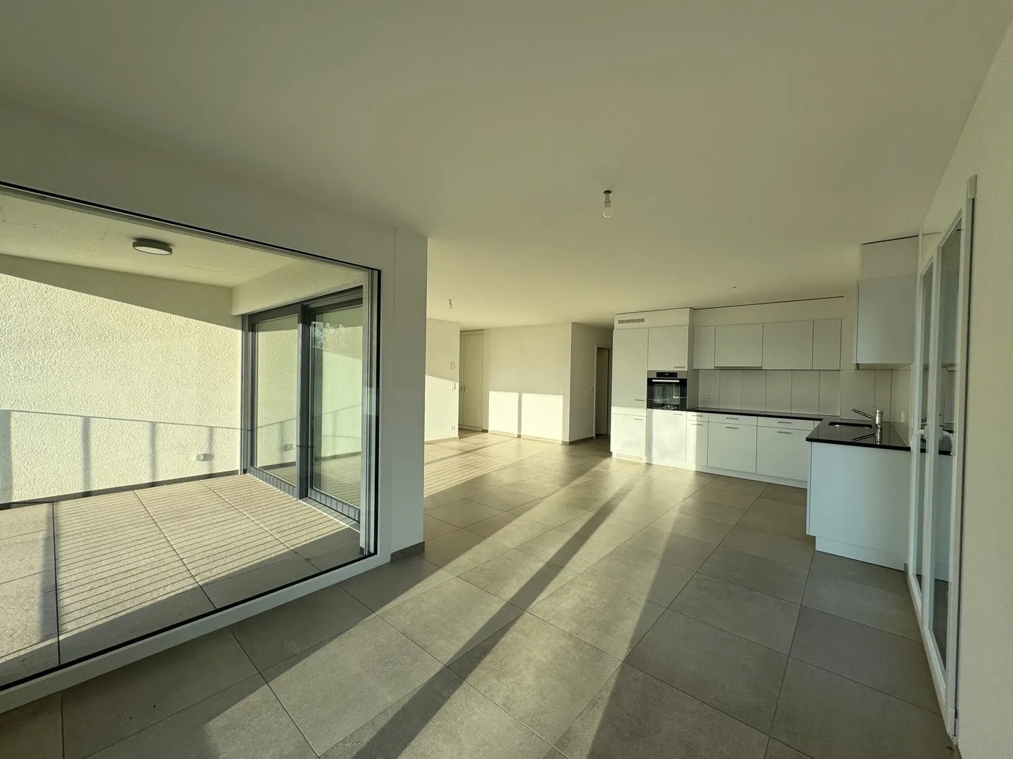 Mietverträge zu übernehmen - Foto 5 von 10