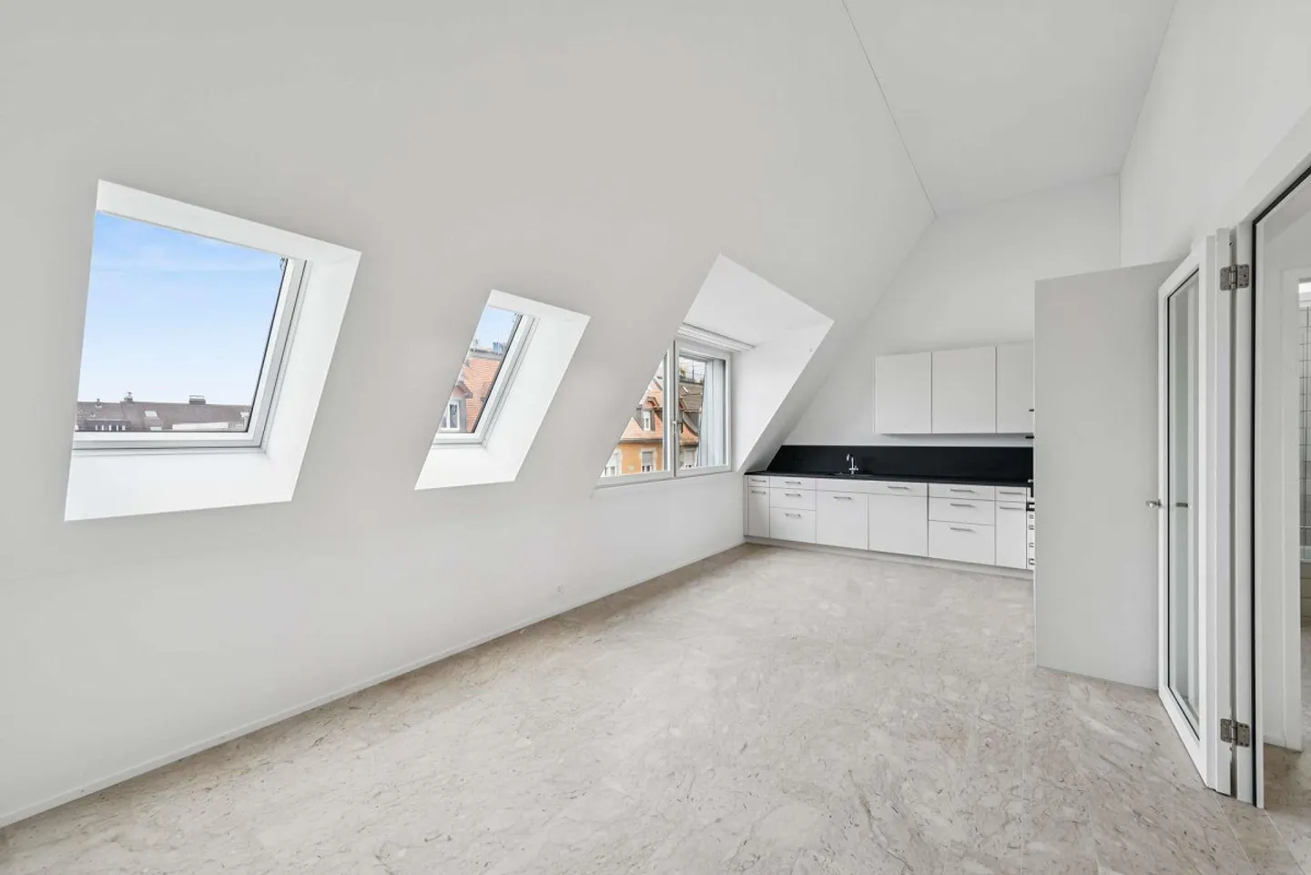 Appartement penthouse exclusif avec terrasse privée et vue sur le lac à Zurich Seefeld - Photo 3 sur 15