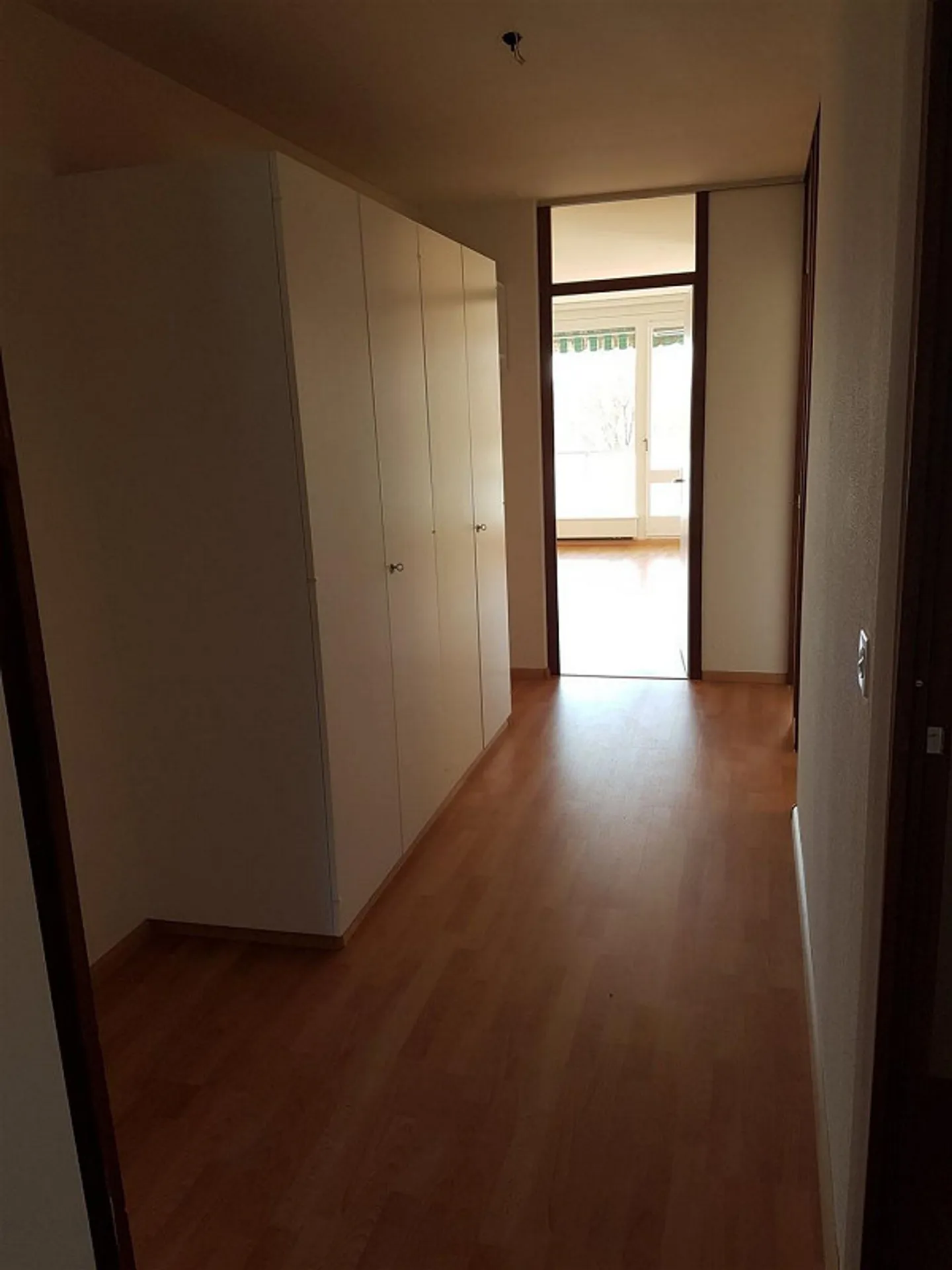 Appartement moderne avec balcon - Photo 5 sur 5