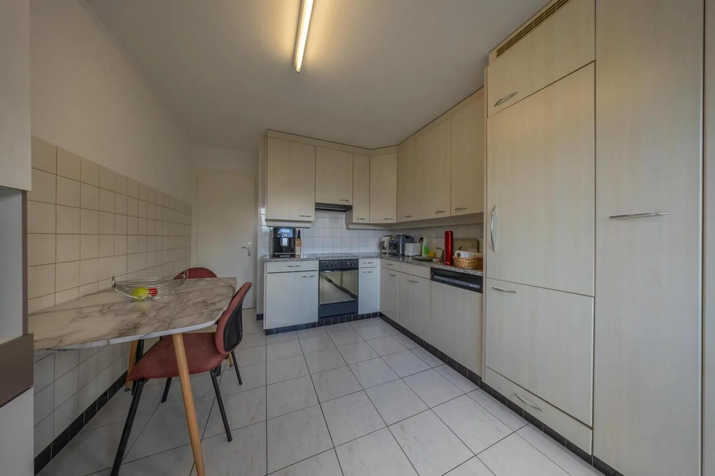 Spacious 4.5 rooms with balcony - Photo 7 of 11