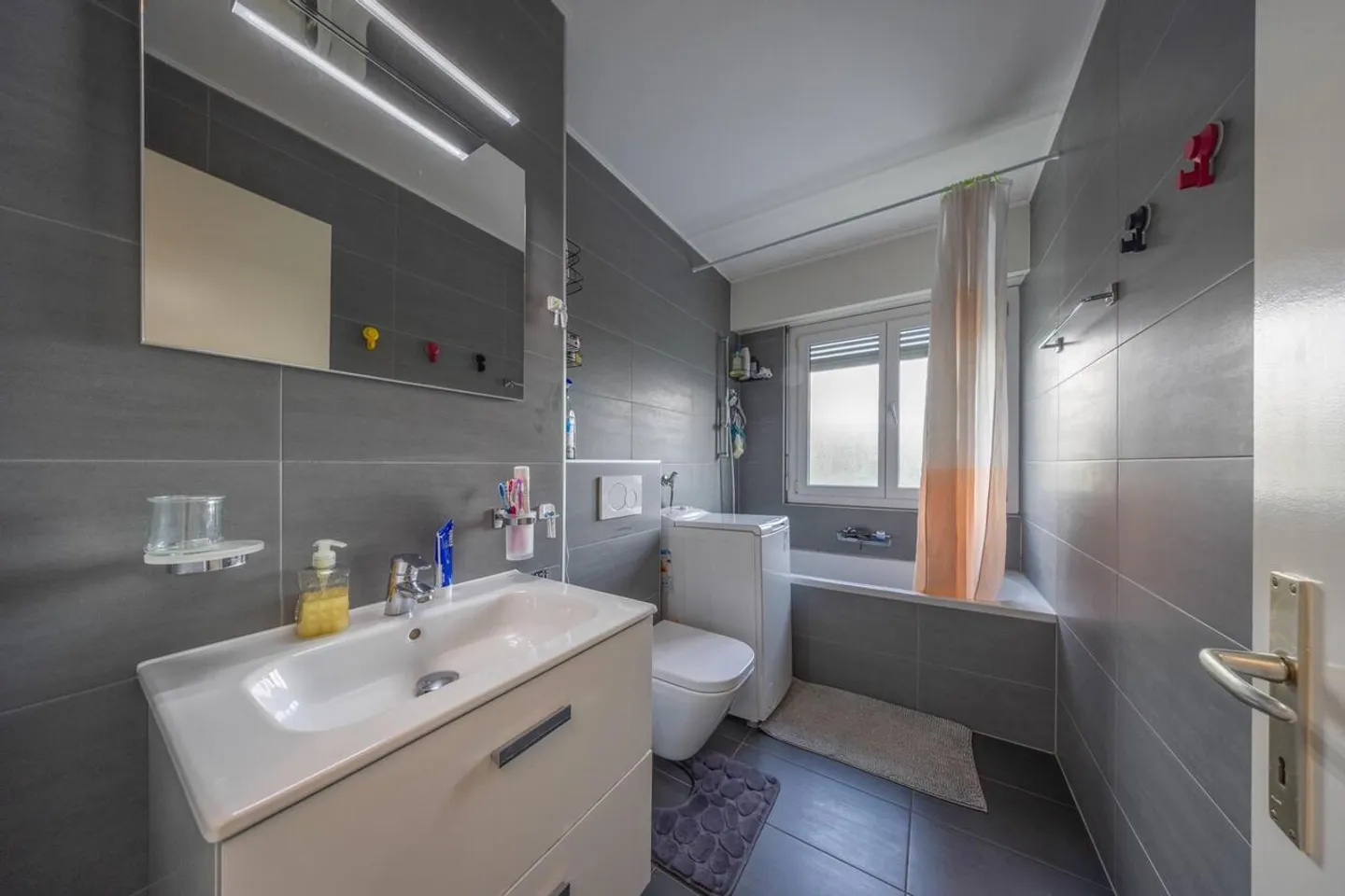 Spacious 4.5 rooms with balcony - Photo 5 of 11