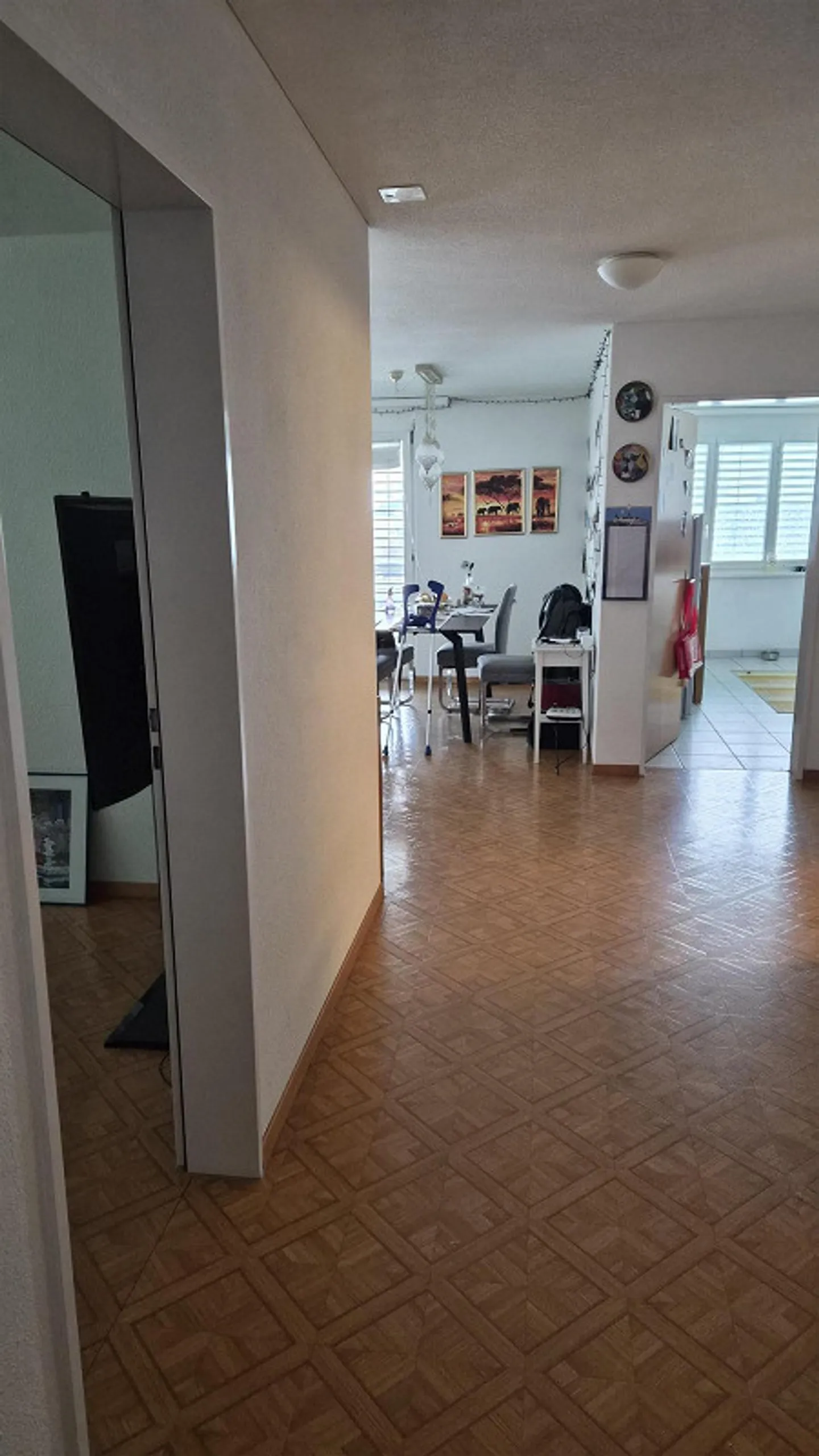 Sehr helle 4,5 Zimmer Wohnung mit Balkon und herrlichem Ausblick - Foto 7 von 20