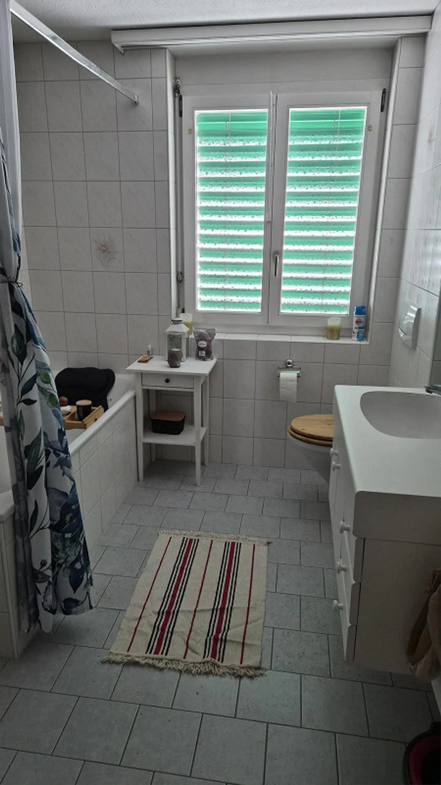 Sehr helle 4,5 Zimmer Wohnung mit Balkon und herrlichem Ausblick - Foto 14 von 20