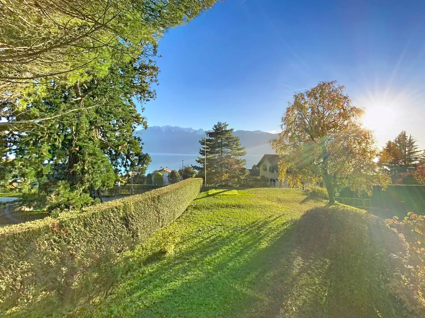 Spacious 5.5-room apartment with lake view - Photo 10 of 10