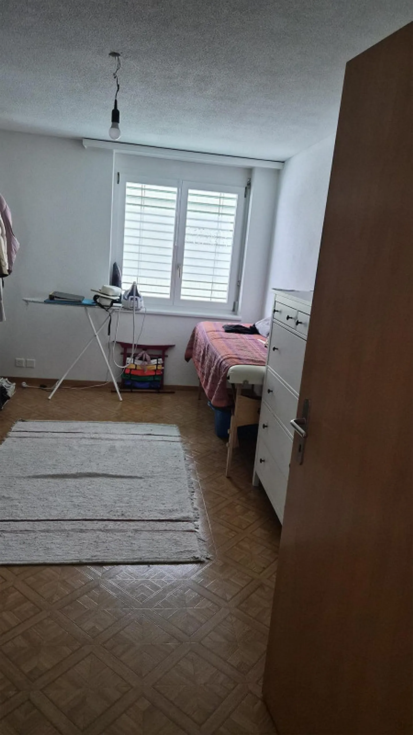Sehr helle 4,5 Zimmer Wohnung mit Balkon und herrlichem Ausblick - Foto 12 von 20