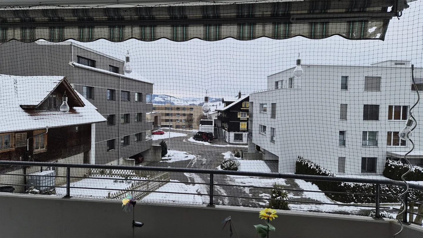 Sehr helle 4,5 Zimmer Wohnung mit Balkon und herrlichem Ausblick - Foto 19 von 20