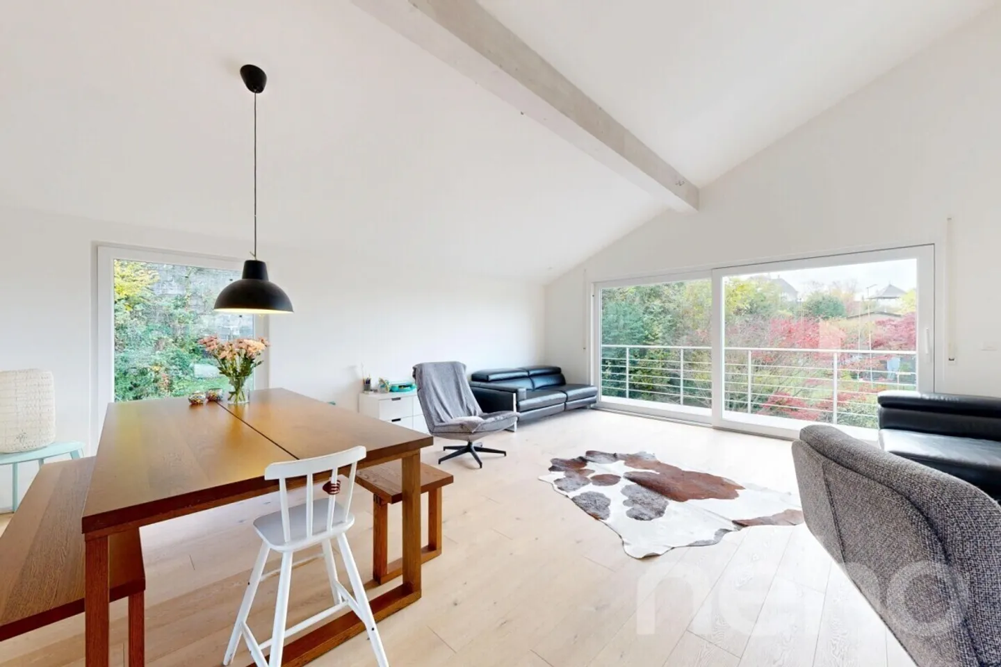 Magnificent individual villa just steps from the lake - Photo 8 of 13