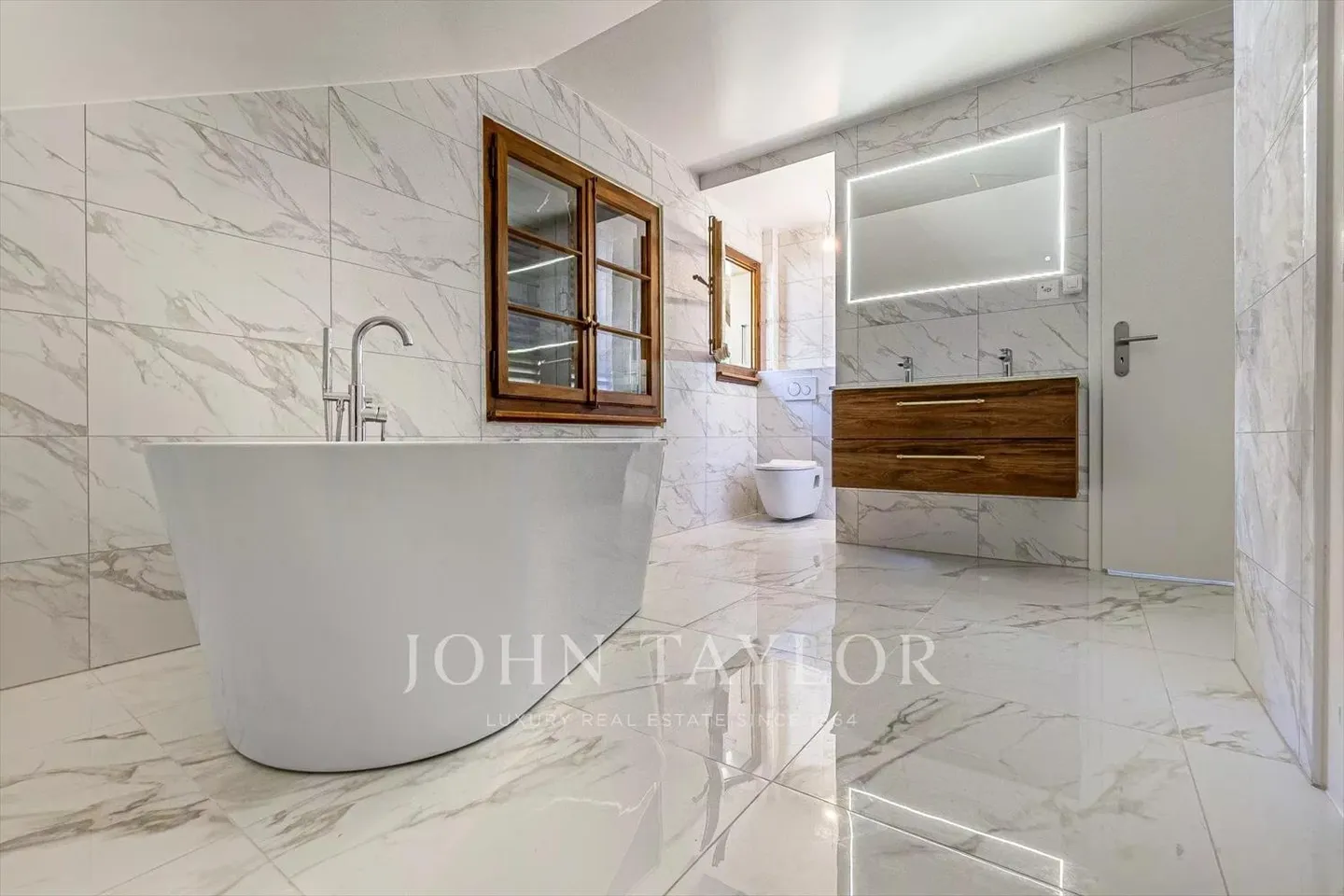 ASSOLUTO RELAX: Bellissimo chalet ristrutturato a pochi minuti da Vevey. - Foto 6 di 13
